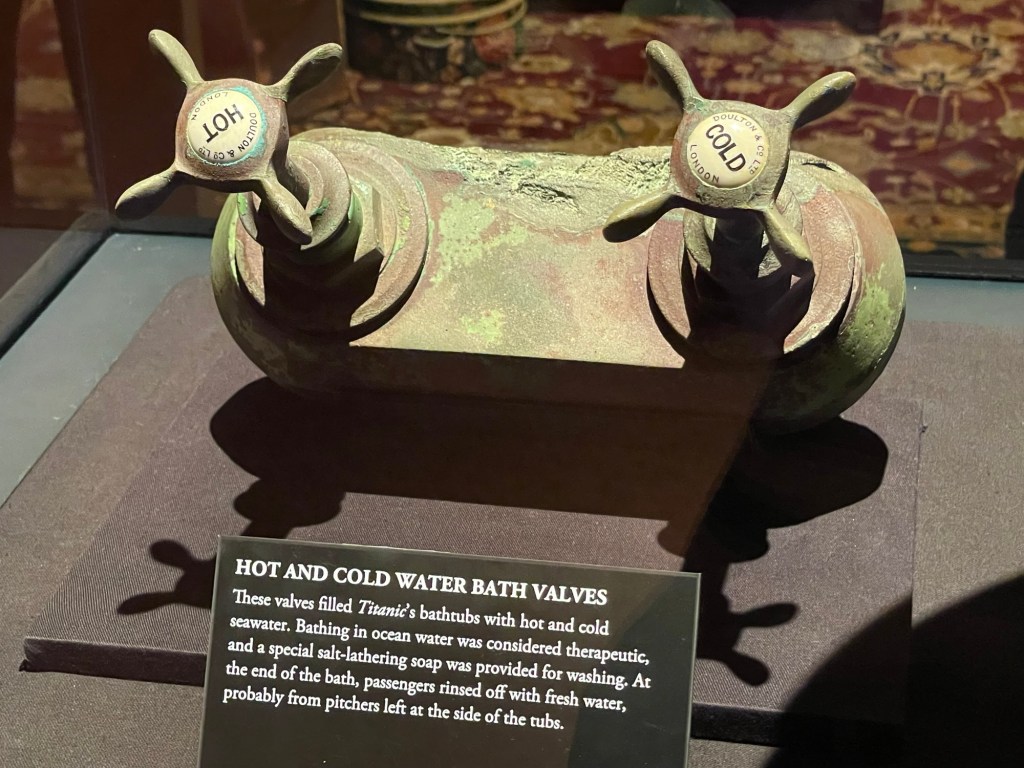 HOT AND COLD WATER BATH VALVES
These valves filled Titanic's bathtubs with hot and cold seawater. Bathing in ocean water was considered therapeutic, and a special salt-lathering soap was provided for washing. At the end of the bath, passengers rinsed off with fresh water, probably from pitchers left at the side of the tubs.